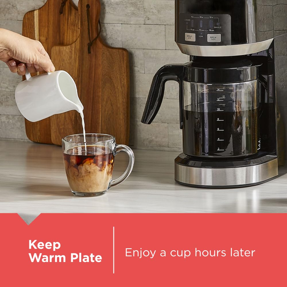 Single-Serve & Carafe Coffee Maker K743760