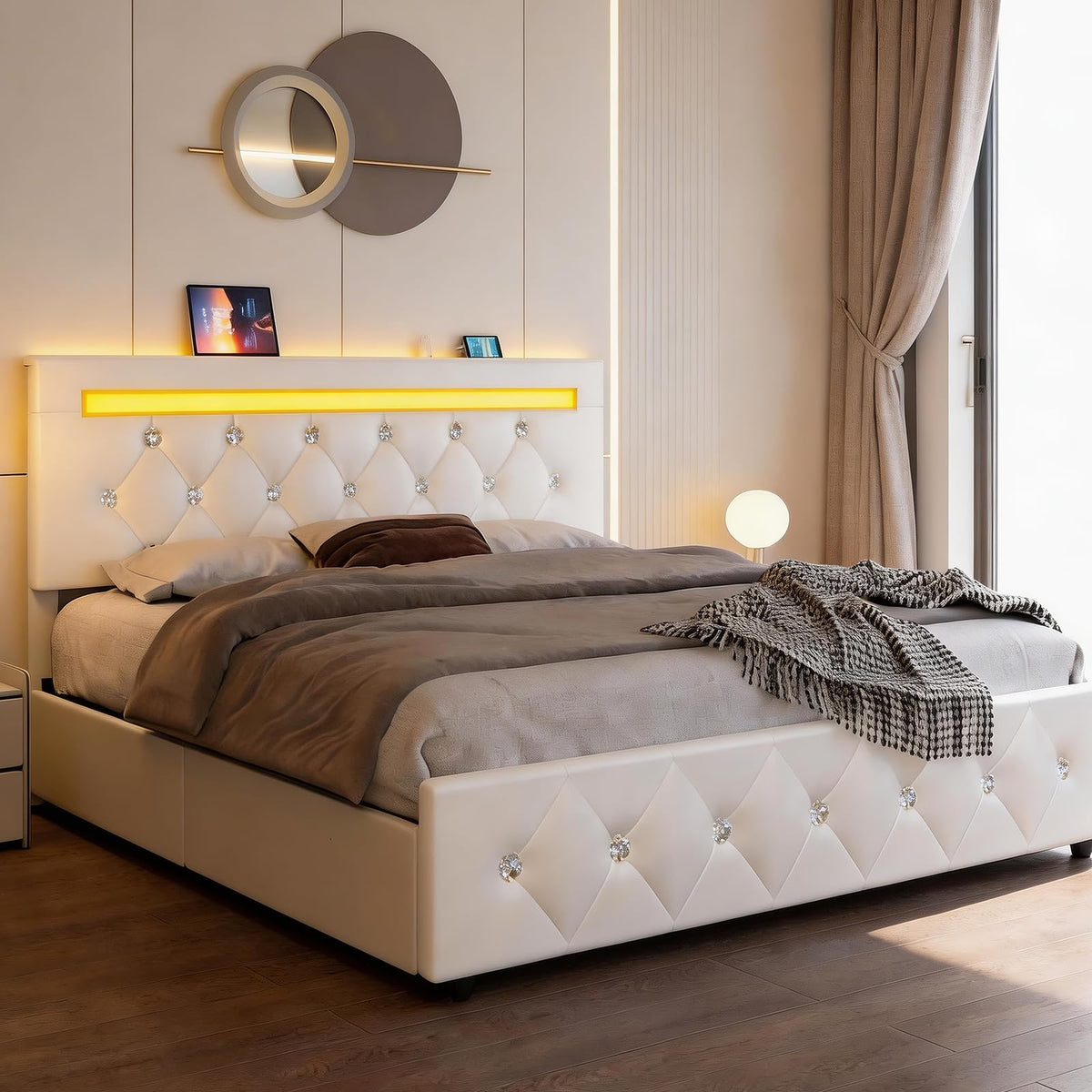 White Full Size Storage Bed with 4 Drawers and Adjustable Headboard Y4020