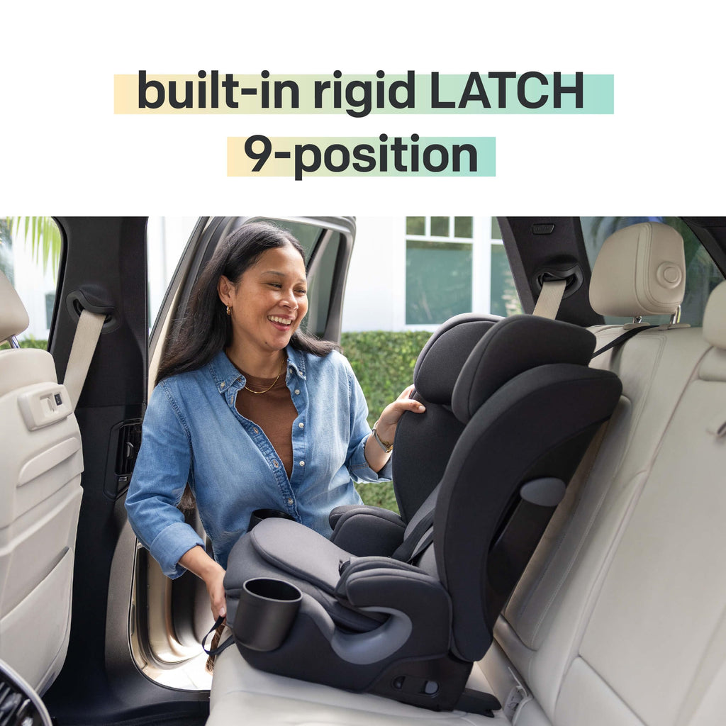 Harness Booster with Rigid Latch, 7-Position Footrest X3978