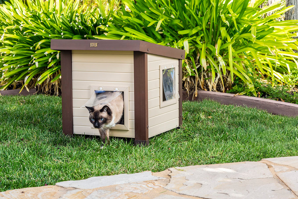 Maple Brown Outdoor Cat House Z659