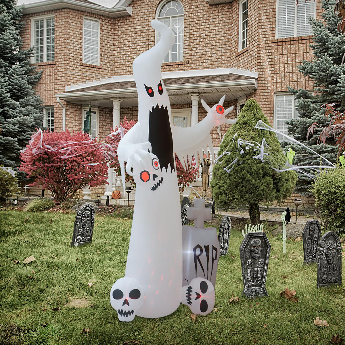 12 FT Halloween Inflatables Ghost with 3 Skulls C9318